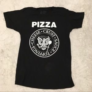 Medium Tee Villain Pizza Shirt, Ramones Parody
